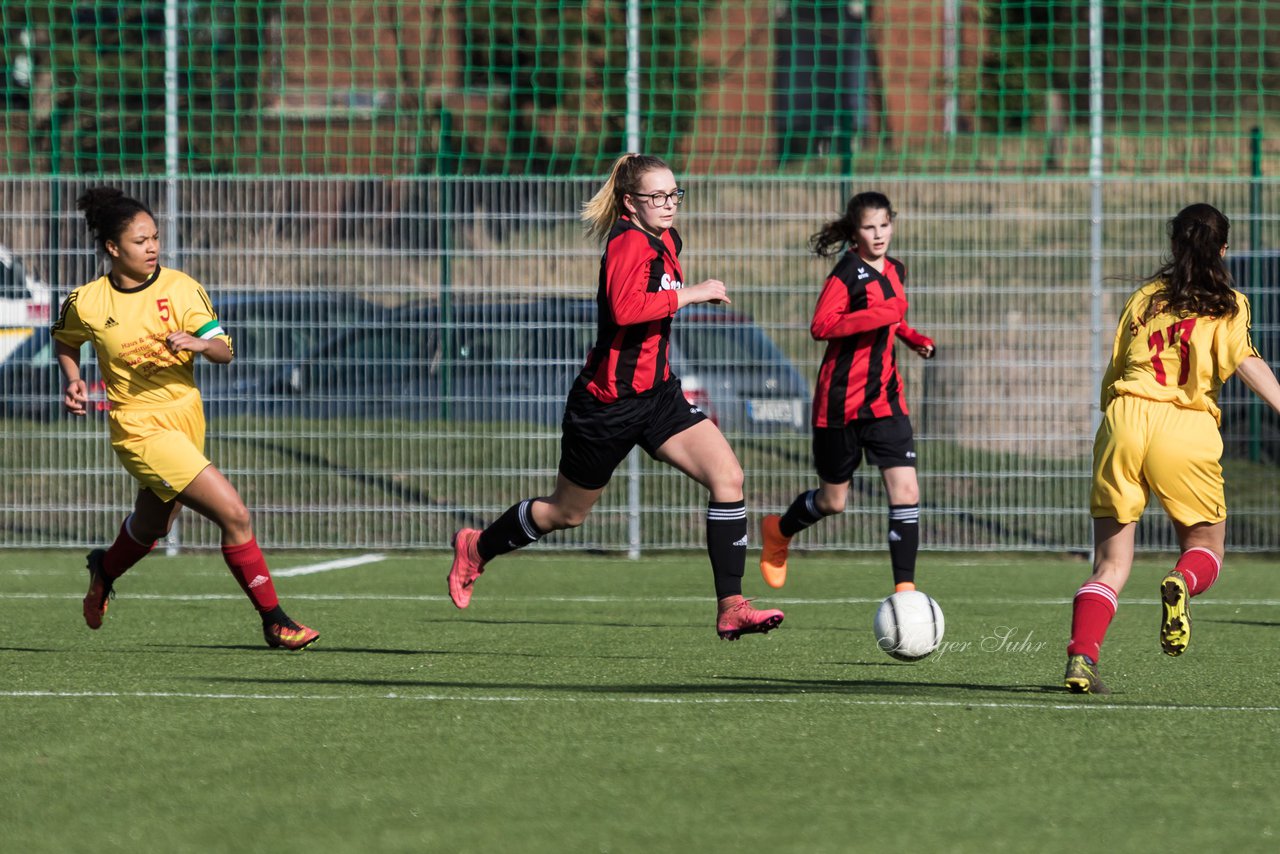 Bild 142 - B-Juniorinnen SG Weststeinburg/Bei - SV Fisia 03 : Ergebnis: 1:2